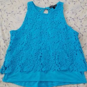 (SOLD) Cute blue embroidery blouse